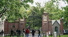 美法官裁定特朗普政府冻结哈佛大学经费违宪