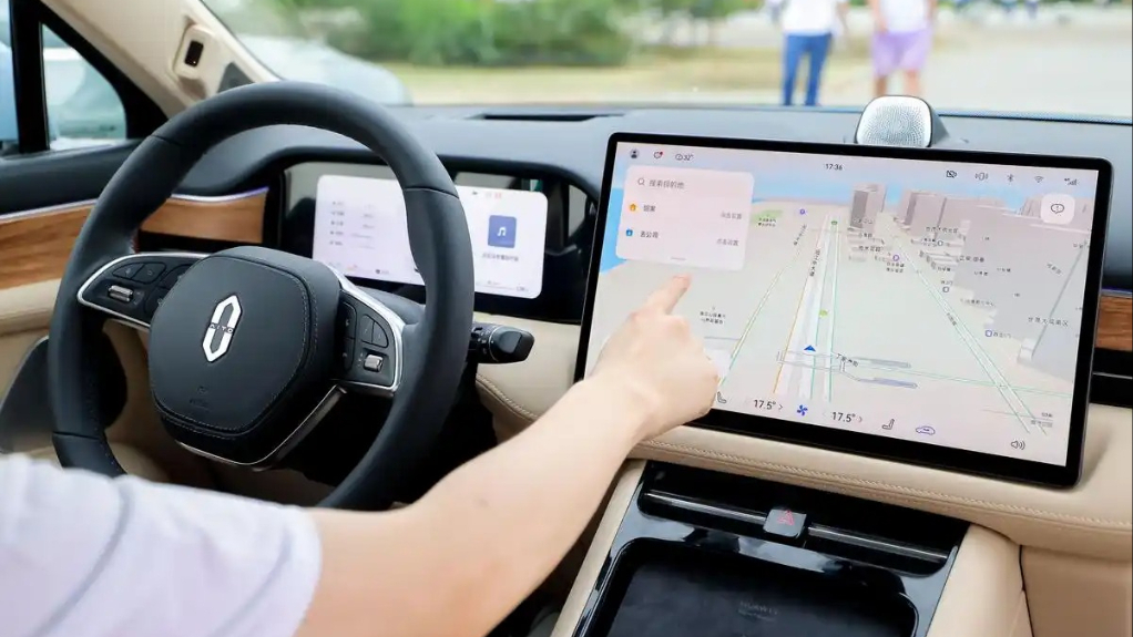 “智驾”驶入合规与创新并跑新阶段