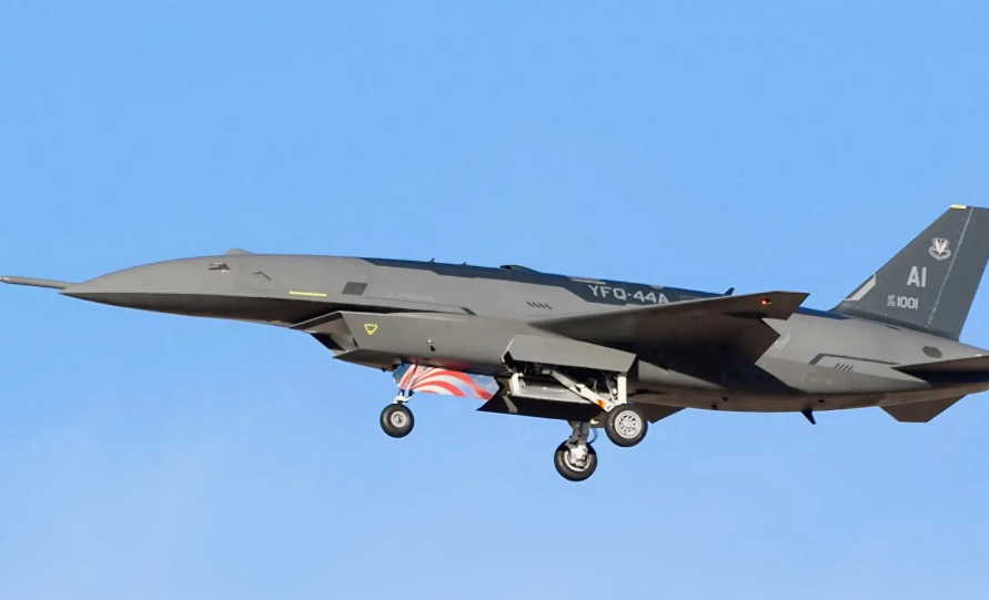 多国空军力量争相布局无人僚机新赛道