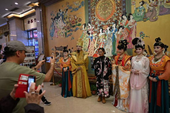 锚定旅游强国目标 推动入境游、&ldquo;中国购&rdquo;持续升温