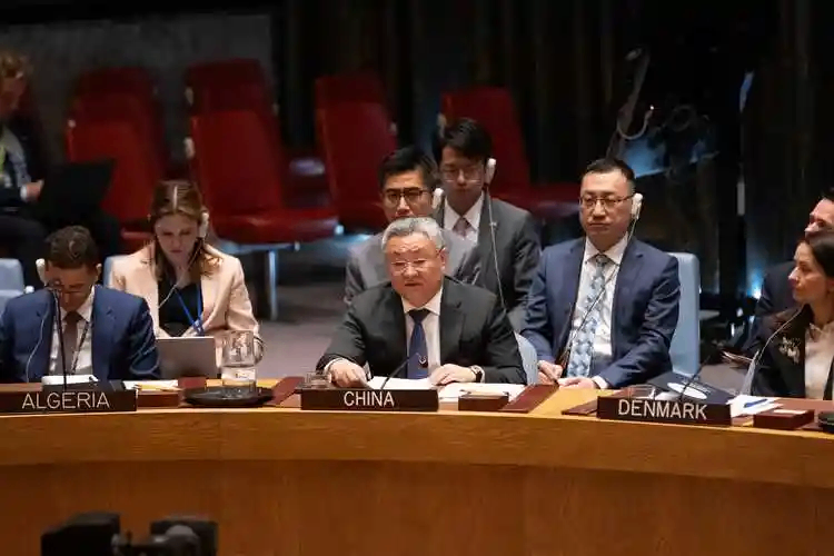 中国代表：安理会改革要维护政府间谈判主渠道地位