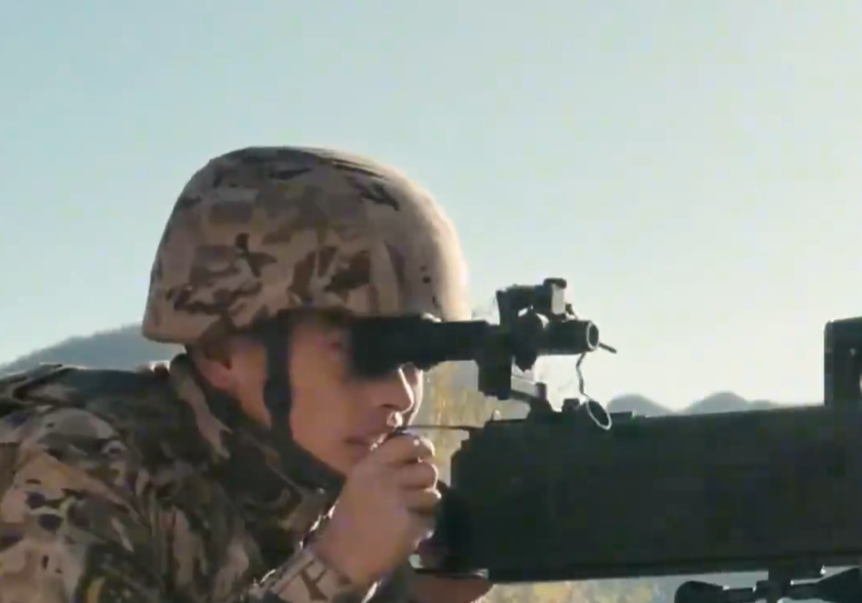 火力全开！原声感受榴弹发射器实弹射击现场！