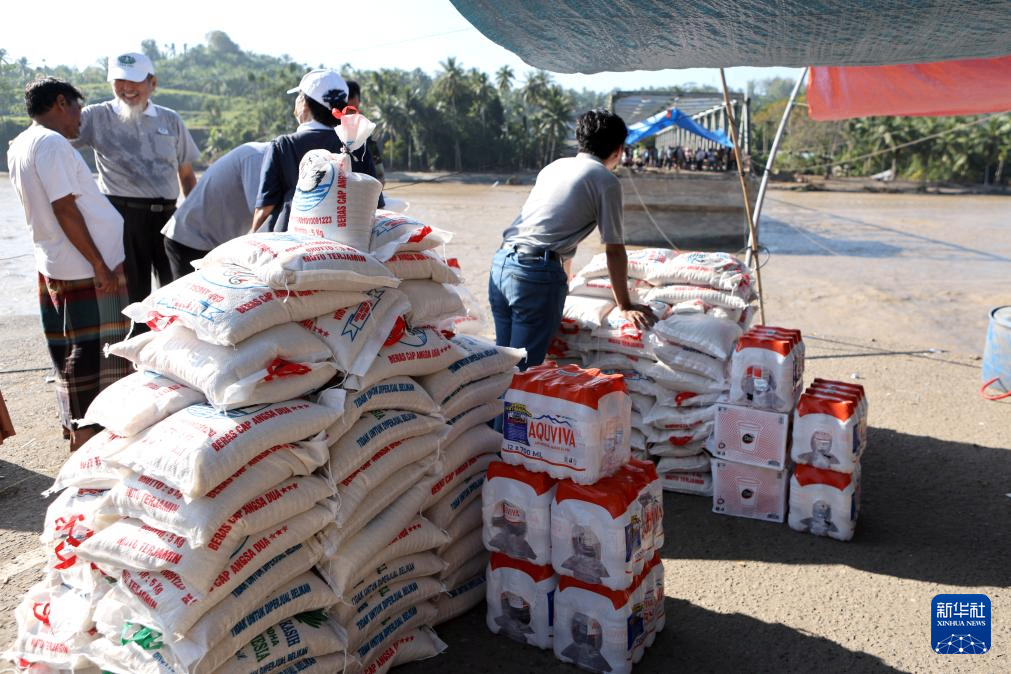 印尼洪灾遇难人数升至502人